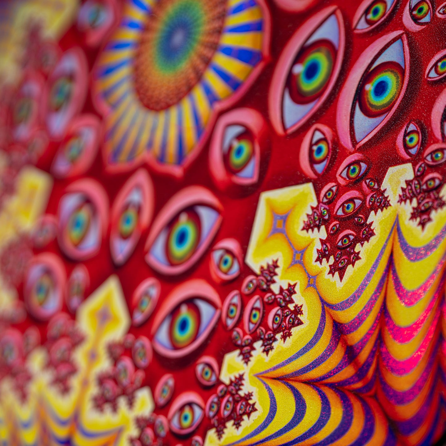 Vision Crystal Tondo - Holographic Textured Metal Print