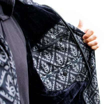 Great Turn Crown - Onyx Jacket